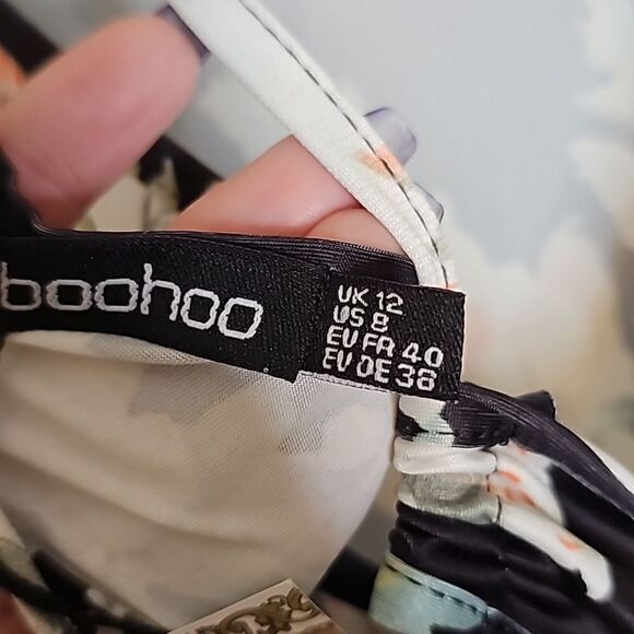 NWT Boohoo 8 Black Floral Back detail Slinky maxi dress - Picture 7 of 9